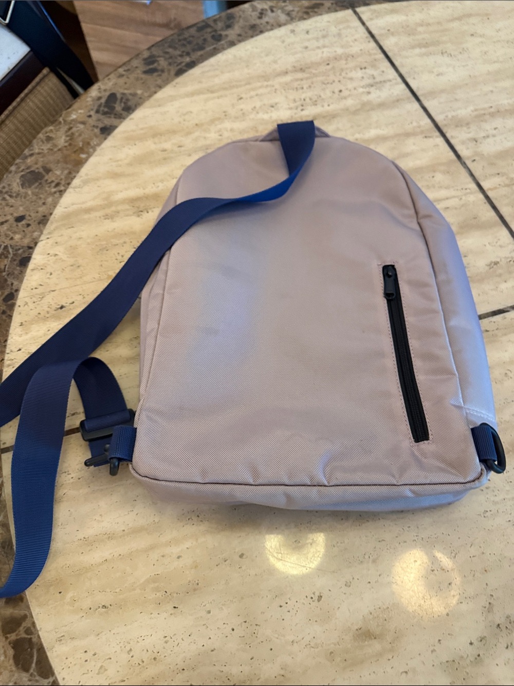 Duluth Trading Co Light Gray Compact Backpack with Navy Strap - Picture 2 of 11